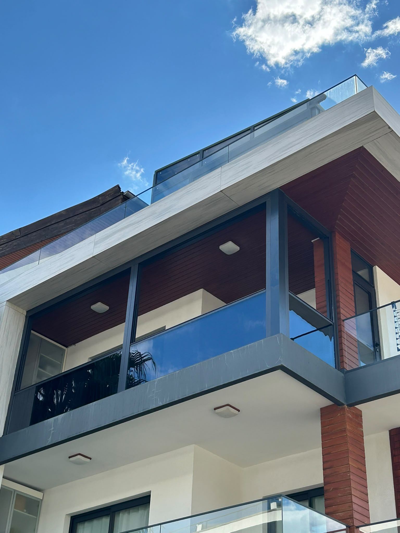 Altınoluk Cam Balkon Uygulamamız
