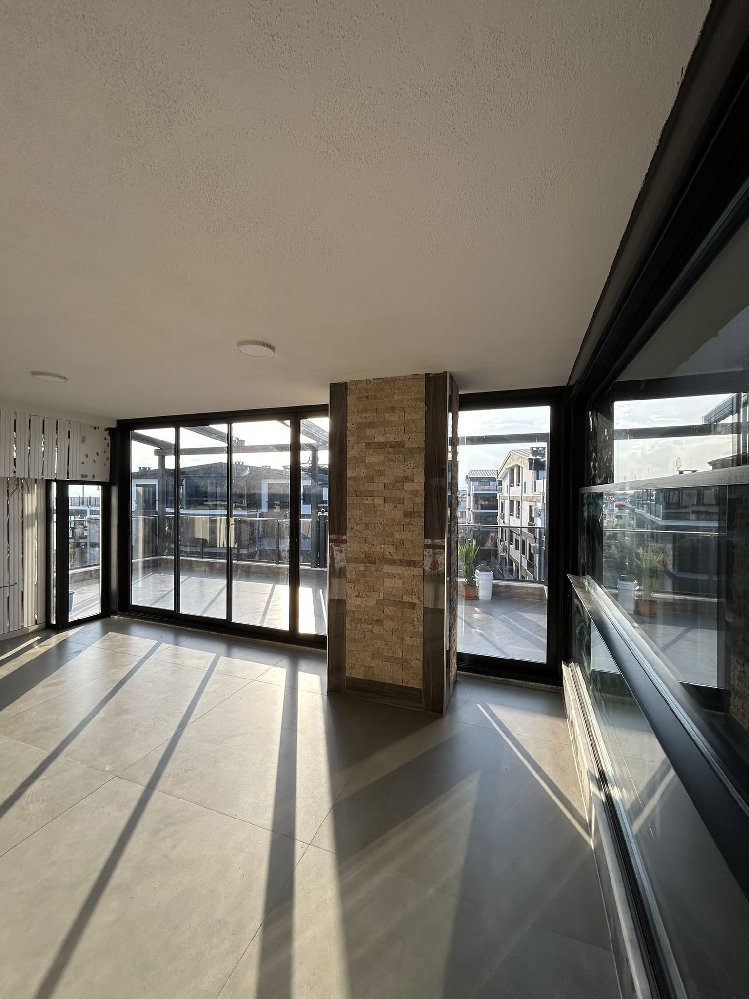 Altınoluk Cam Balkon Uygulamamız